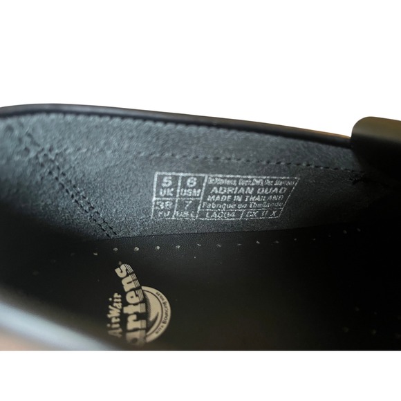 NWT Dr. Martens Adrian Quad Leather Platform Tassel Loafers Black Smooth W7 / M6 - Picture 3 of 13